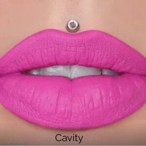 Cavity, NIB JEFFREE Star Velour Liquid Lipstick
